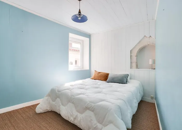 Maison Retaise Pour 6 A En Re Semesterbostad