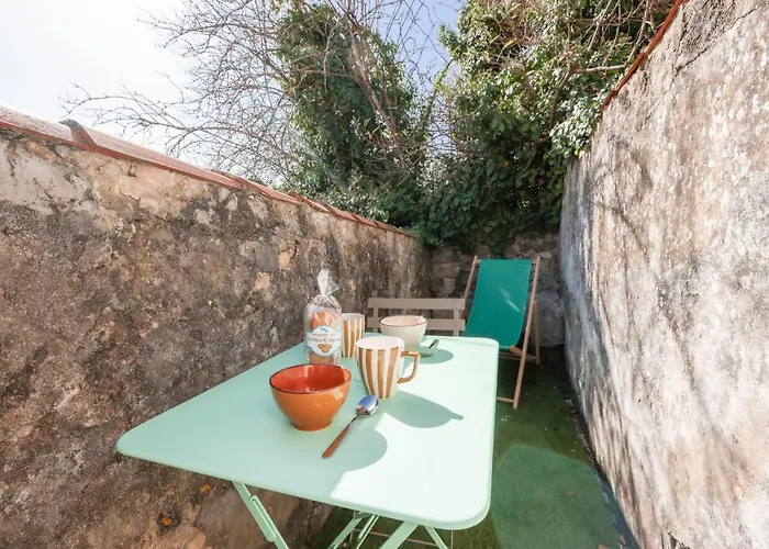 בית נופש Maison Retaise Pour 6 A En Re לה פלוט